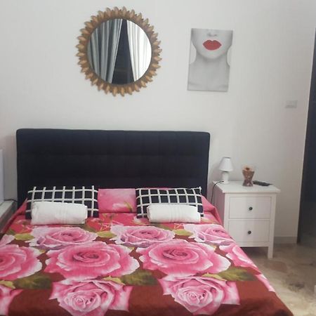 Exclusive House Center Apartment Catania Bagian luar foto