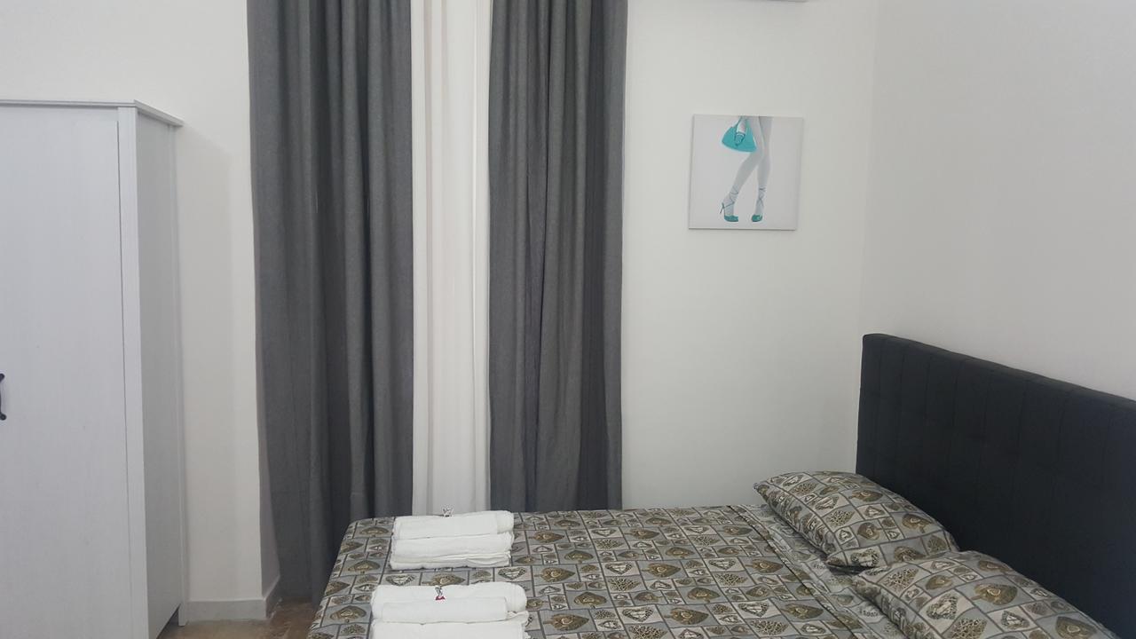 Exclusive House Center Apartment Catania Bagian luar foto