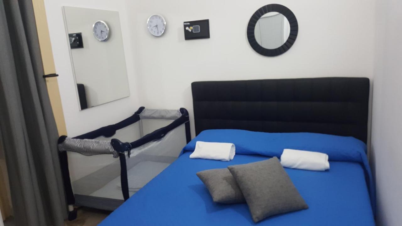 Exclusive House Center Apartment Catania Bagian luar foto