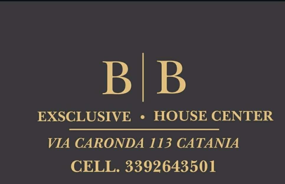 Exclusive House Center Apartment Catania Bagian luar foto
